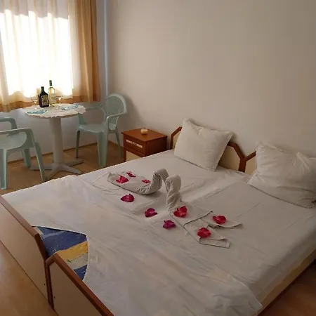 Стаи За Гости Ники Nesebar